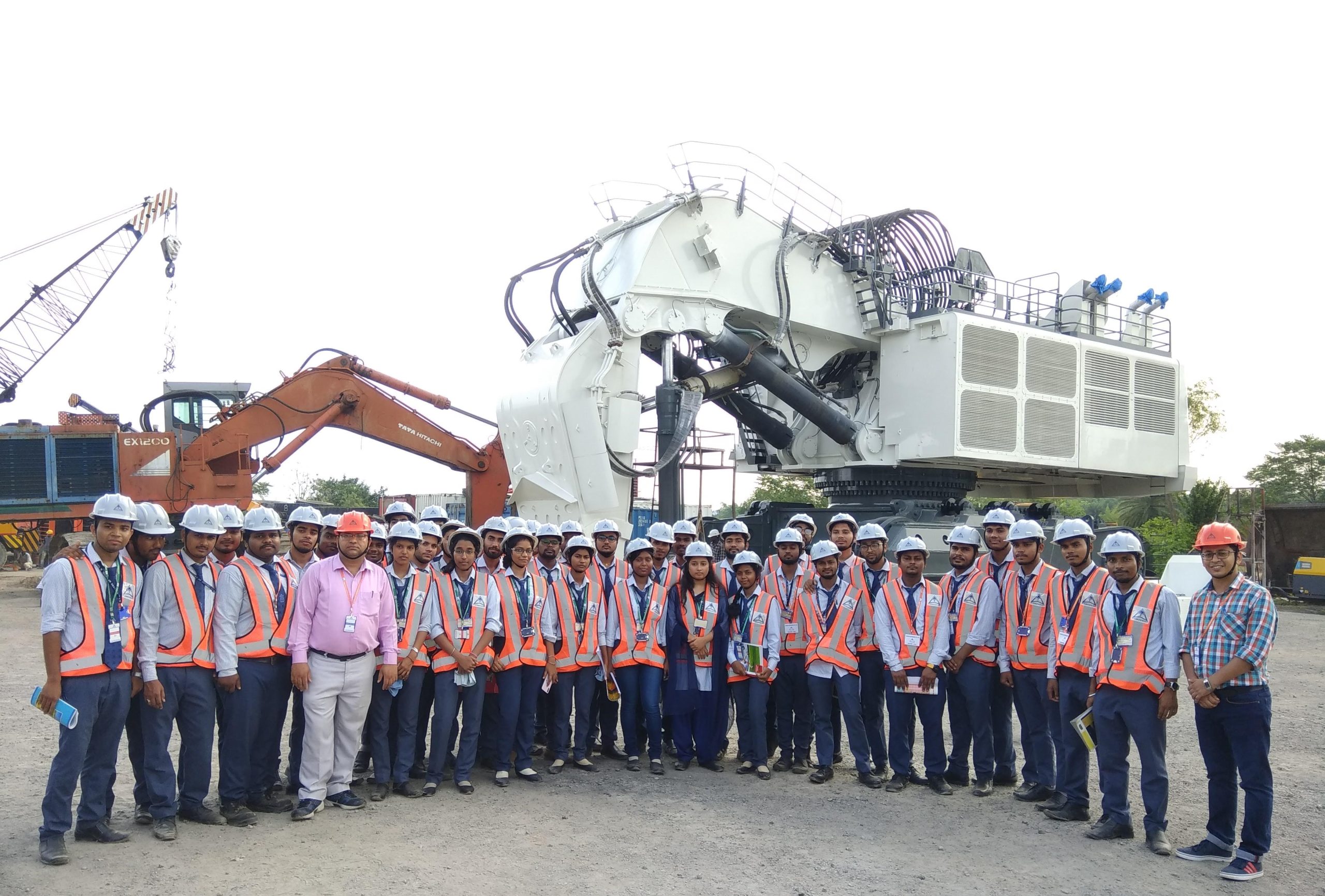 Industrial visit by Mechanical and Electrical Department Company – Thriveni Earthmovers Pvt. Ltd.