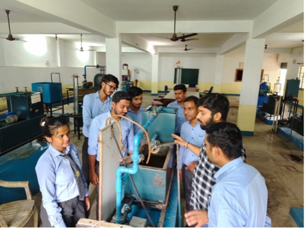 Fluid-Mechanics Lab Image 2